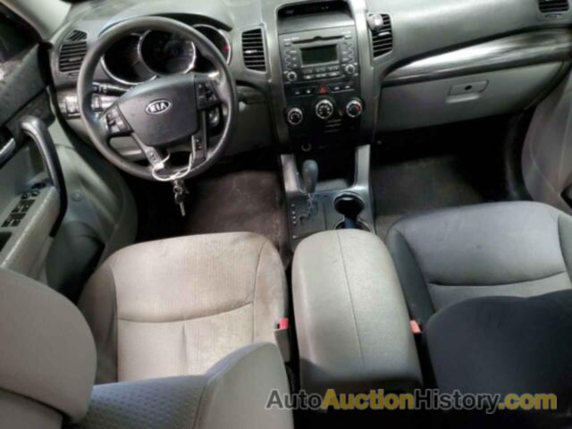 KIA SORENTO LX, 5XYKTCA61DG329519