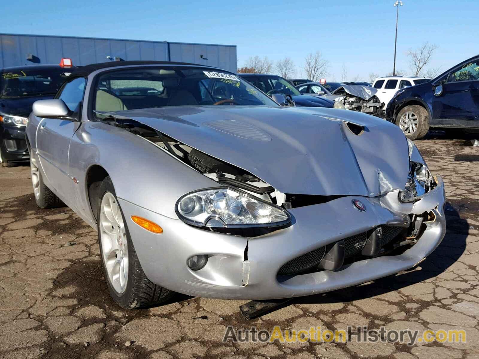 2000 JAGUAR XKR, SAJJA42B2YPA10334