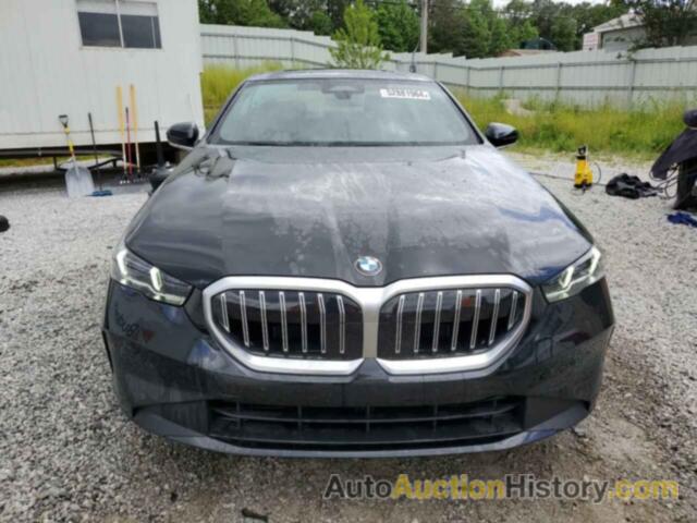 BMW 5 SERIES I, WBA43FJ04RCR71988