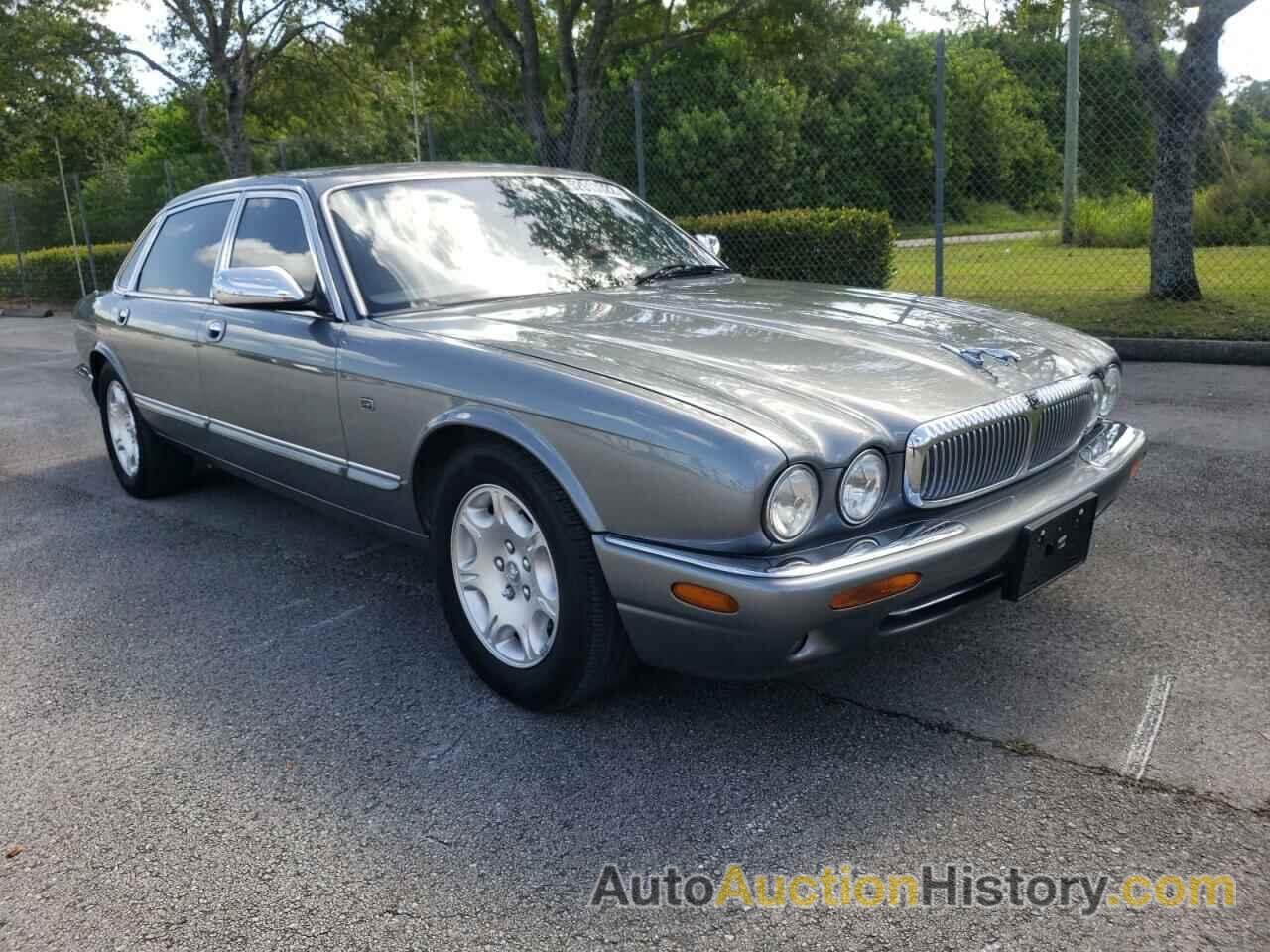 2002 JAGUAR XJ, SAJDA24C72LF49358