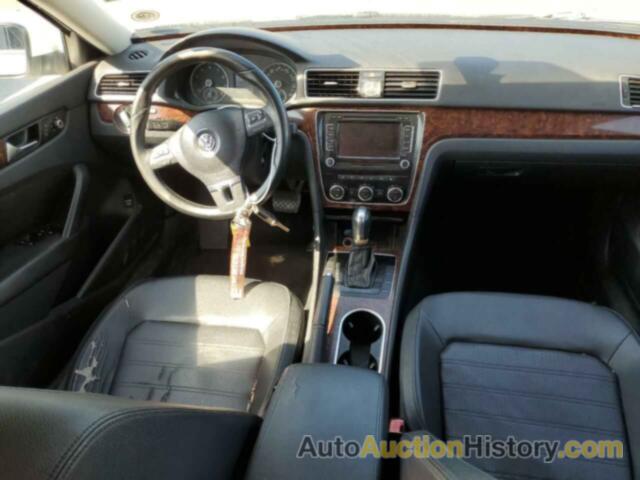 VOLKSWAGEN PASSAT SEL, 1VWCH7A37DC005575