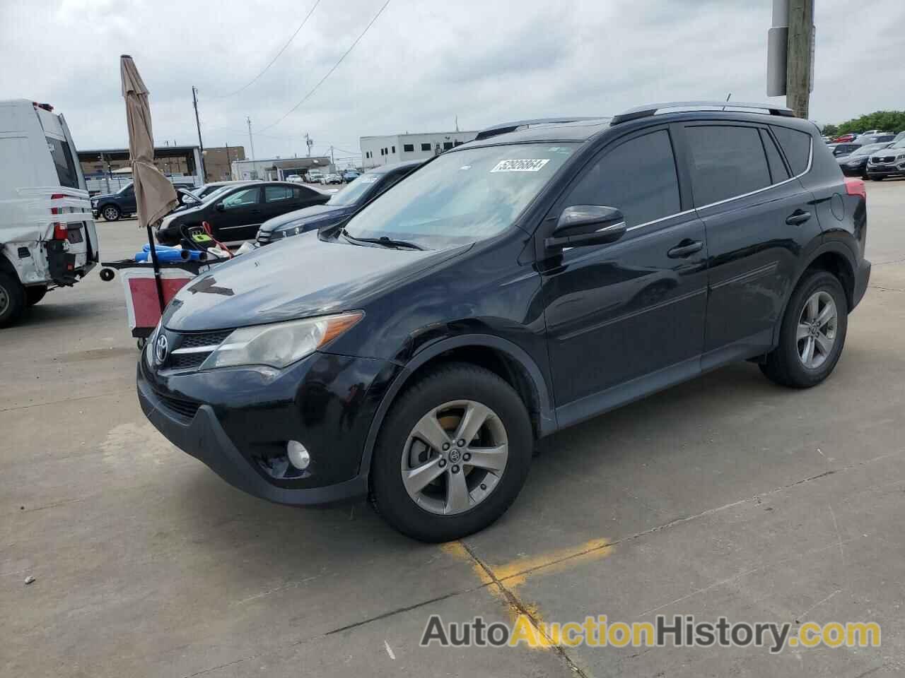 TOYOTA RAV4 XLE, 2T3WFREV2FW154621