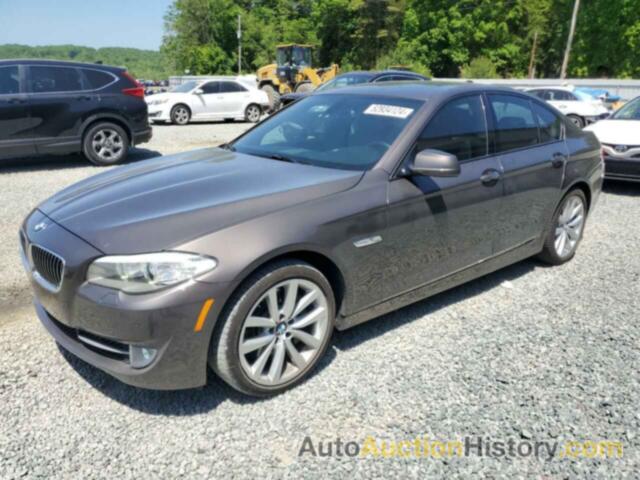 BMW 5 SERIES I, WBAFR7C5XCC810798