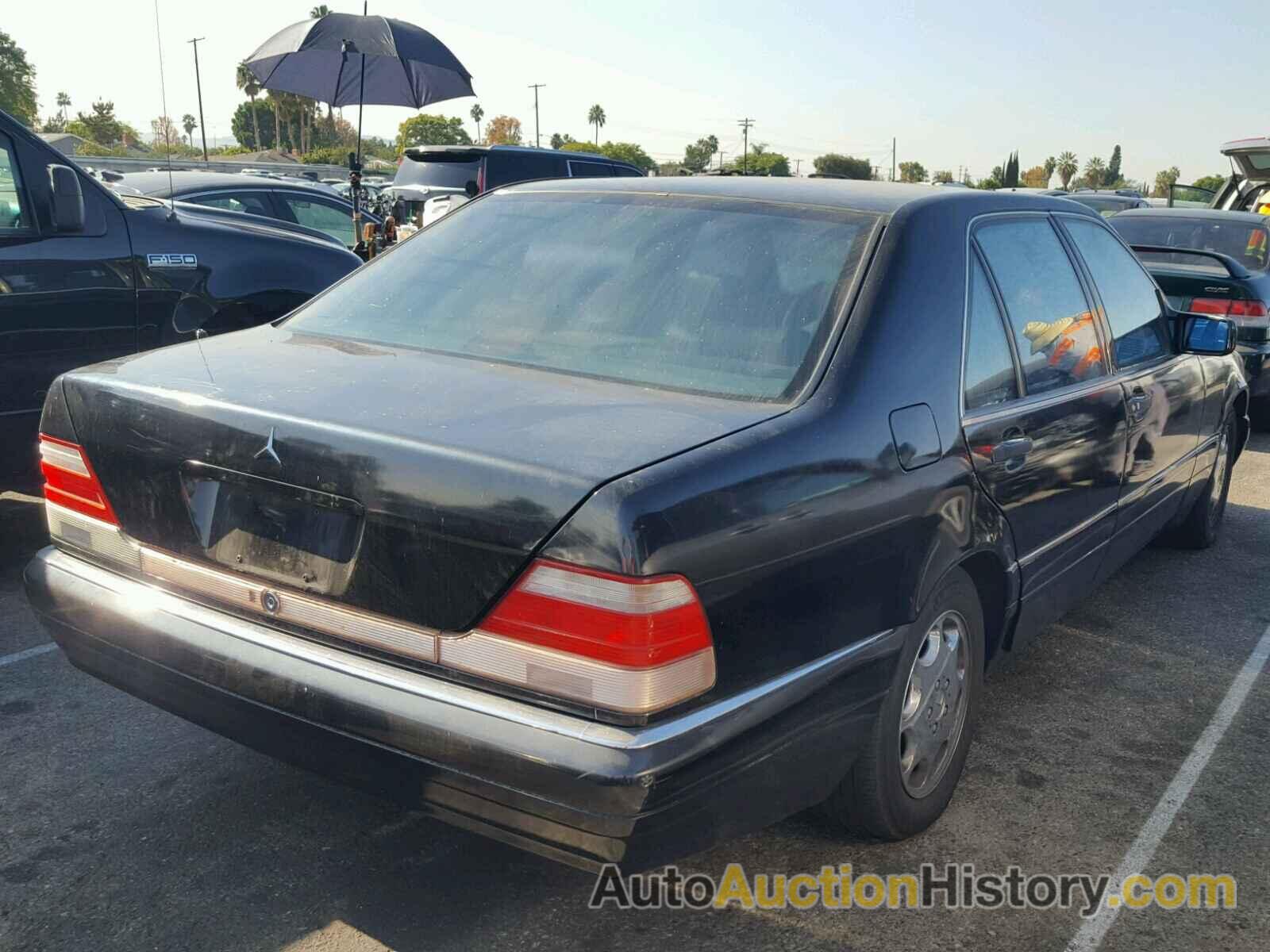 1995 MERCEDES-BENZ S 320, WDBGA33E2SA271156