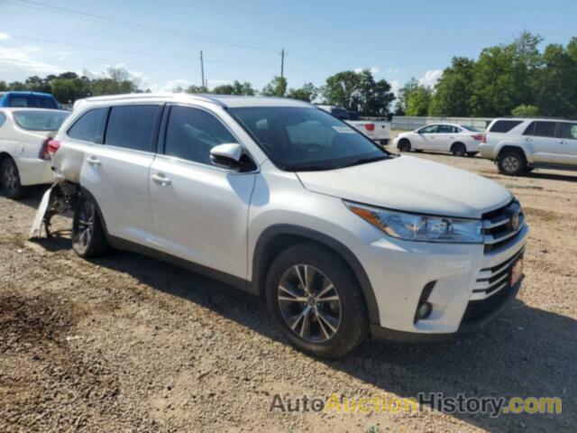 TOYOTA HIGHLANDER SE, 5TDKZRFH1KS559105