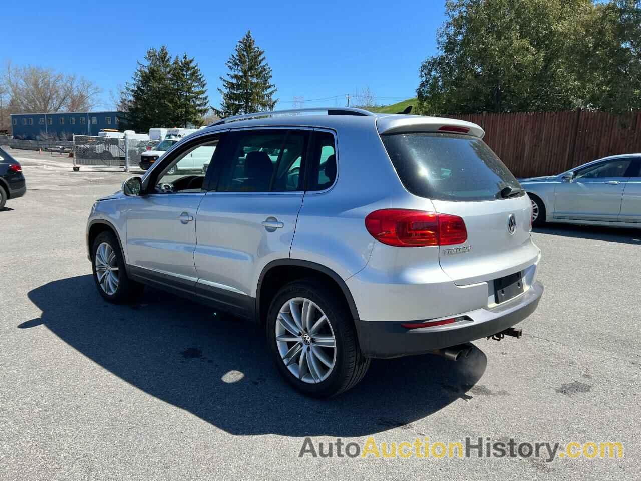 VOLKSWAGEN TIGUAN S, WVGBV7AX1CW527346