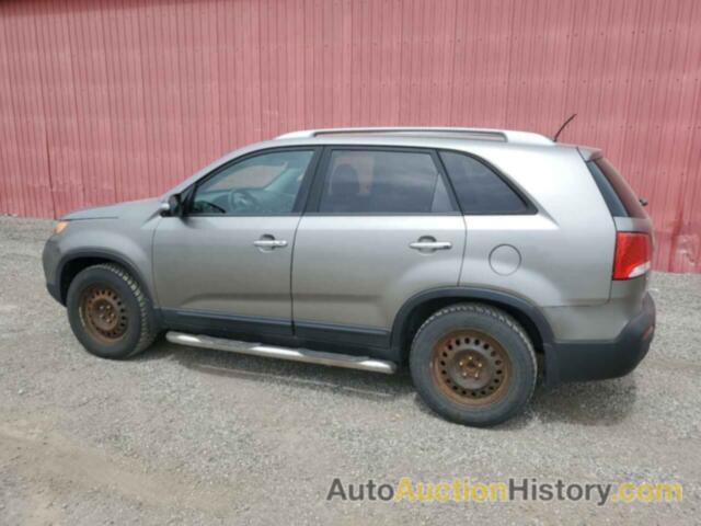 KIA SORENTO BASE, 5XYKT4A26BG027272