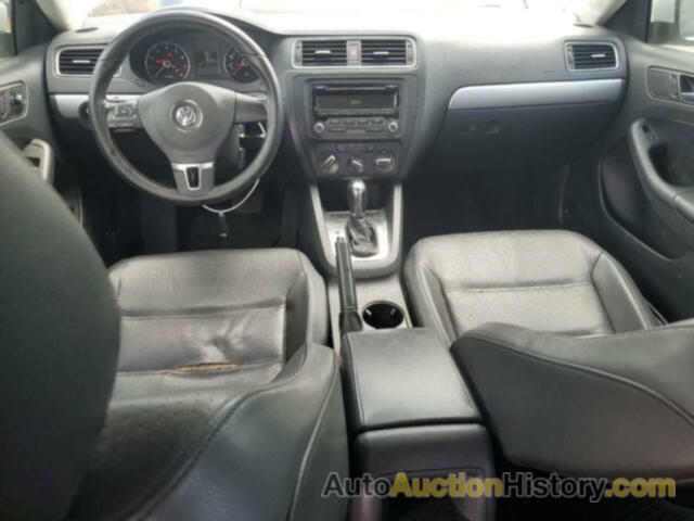 VOLKSWAGEN JETTA SE, 3VWD17AJ8EM421545