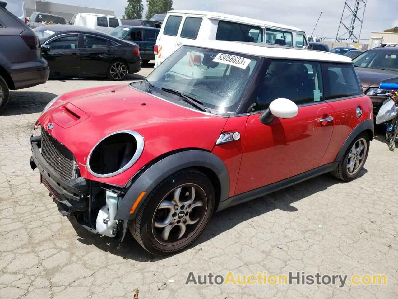 2011 MINI COOPER S, WMWSV3C58BTY12258