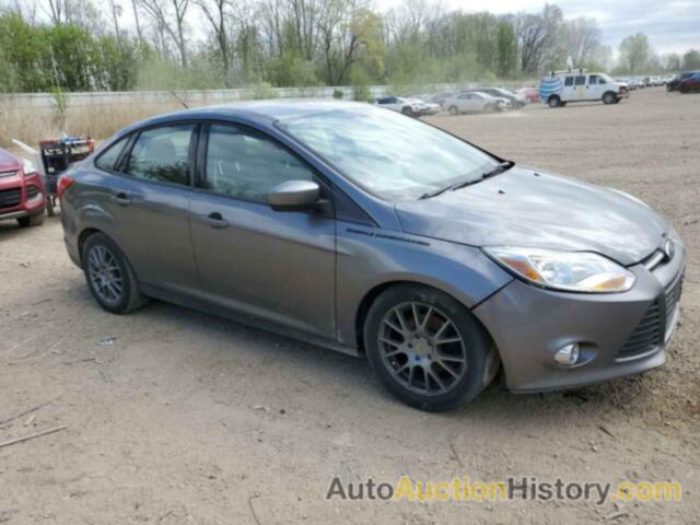 FORD FOCUS SE, 1FAHP3F28CL372588