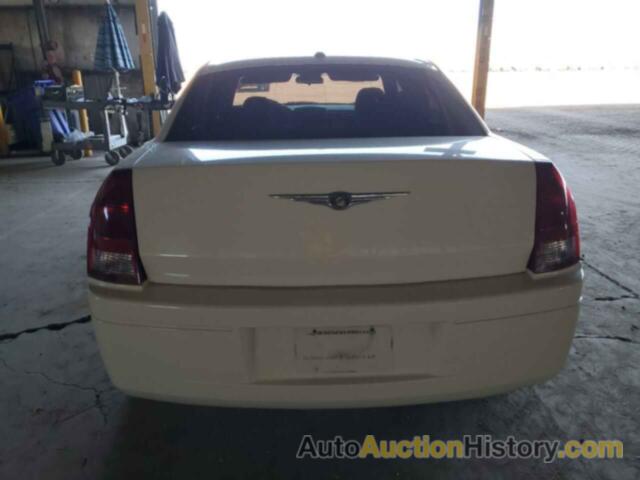 CHRYSLER 300, 2C3LA43RX7H670080