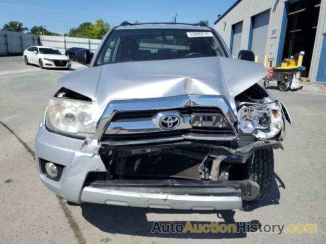 TOYOTA 4RUNNER SR5, JTEBU14R568060826