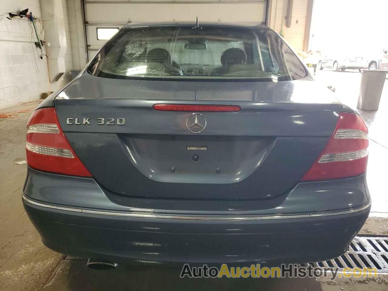 MERCEDES-BENZ CLK-CLASS 320C, WDBTJ65J15F158669