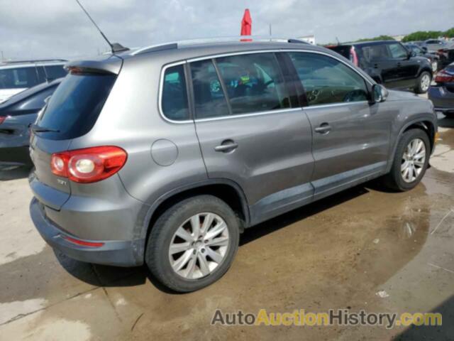 VOLKSWAGEN TIGUAN S, WVGAV75N29W527031