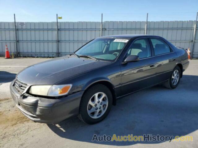 TOYOTA CAMRY LE, 4T1BF22K0YU954149