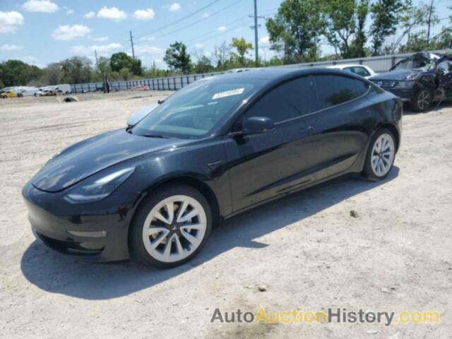 TESLA MODEL 3, 5YJ3E1EB4NF186004