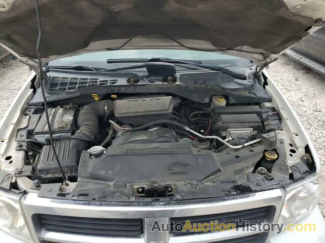 DODGE DURANGO SLT, 1D8HB48N38F110166