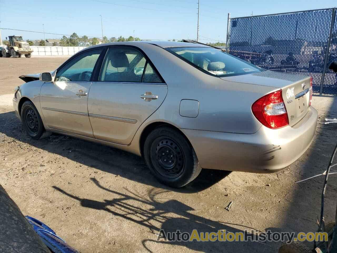 TOYOTA CAMRY LE, 4T1BE32K22U527989