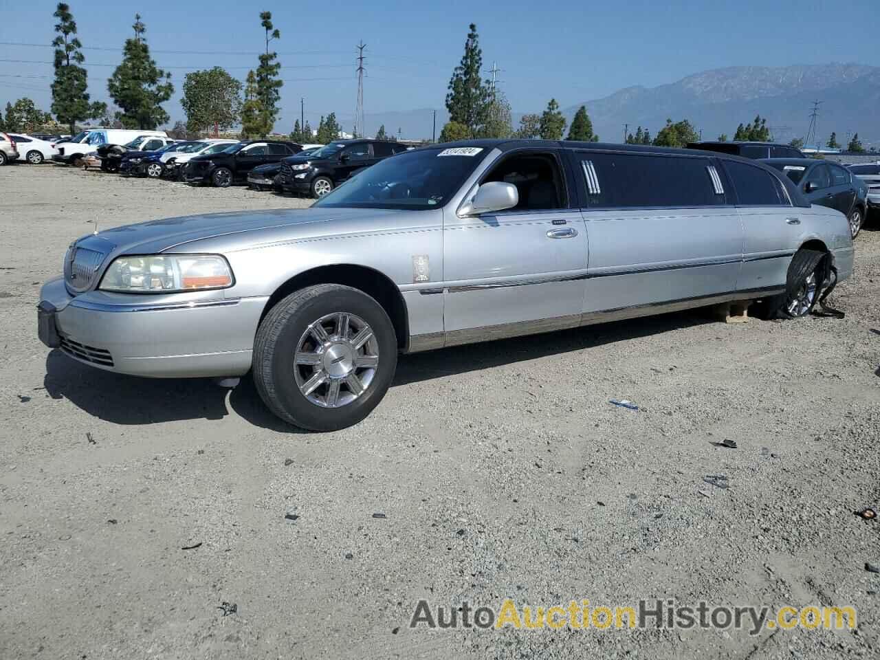 LINCOLN TOWNCAR EXECUTIVE, 2L1FM88W59X633398