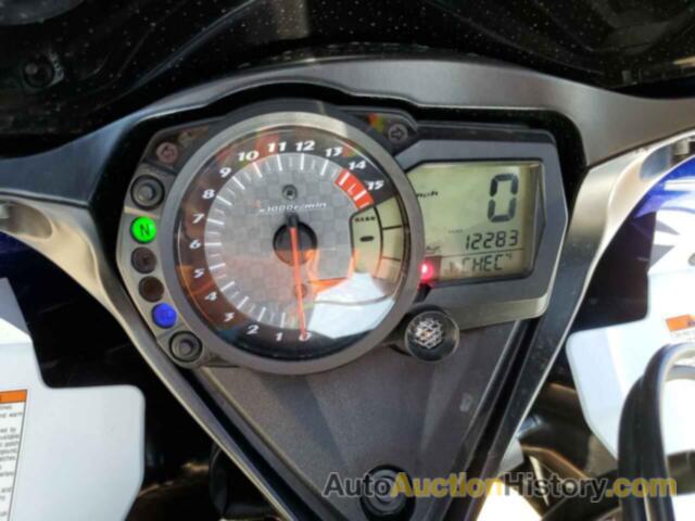 SUZUKI GSXR1000, JS1GT77A672100612