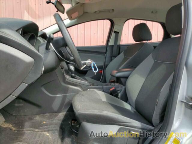 FORD FOCUS SE, 1FADP3F25EL358083