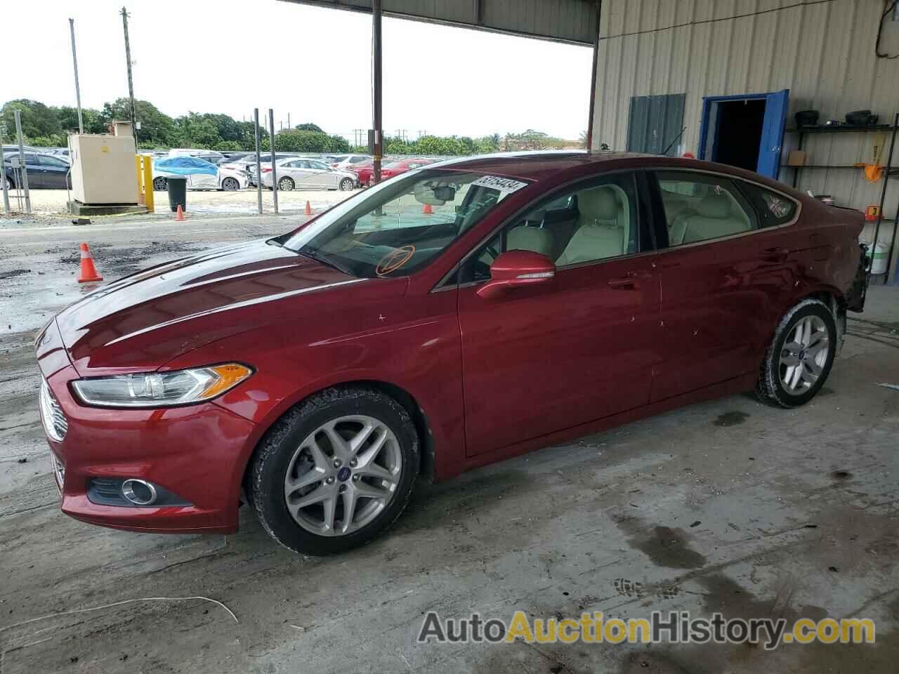 FORD FUSION SE, 3FA6P0HR8DR138325