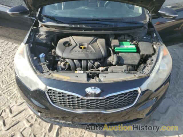 KIA FORTE LX, KNAFX4A6XE5249123