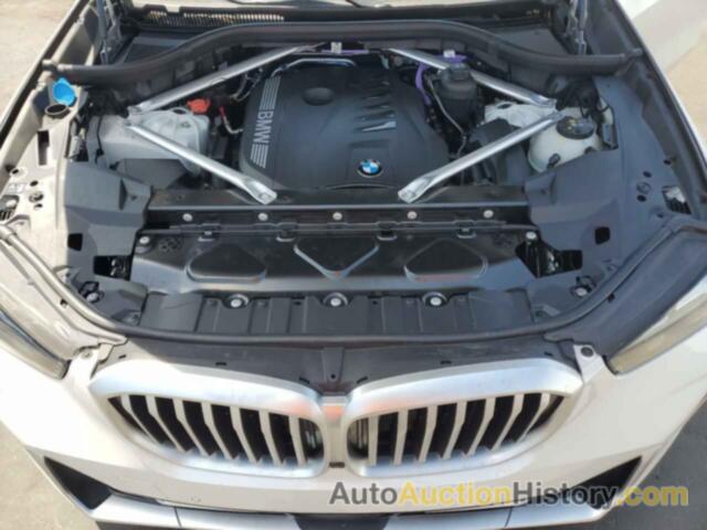 BMW X5 XDRIVE40I, 5UX23EU06R9T34905