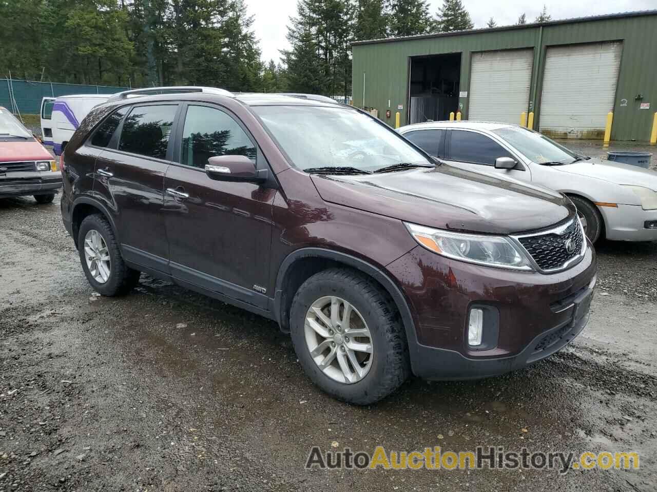 KIA SORENTO LX, 5XYKTDA66FG642879