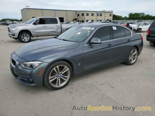 BMW 3 SERIES, WBA8E1C55JA165598