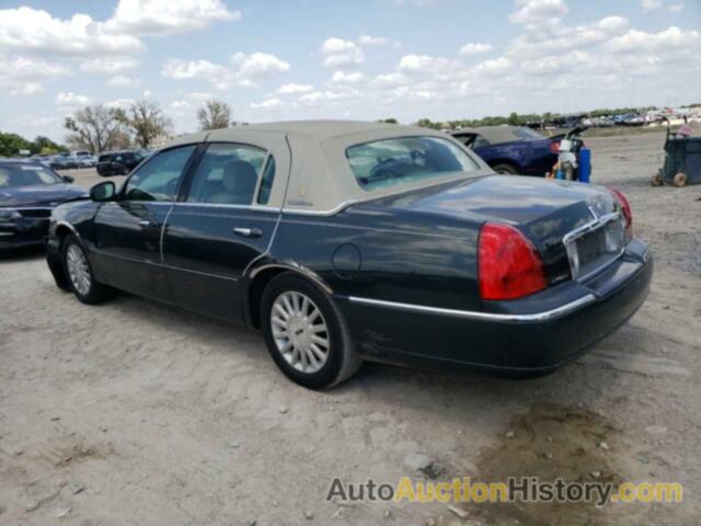 LINCOLN TOWNCAR EXECUTIVE, 1LNHM81W63Y638540