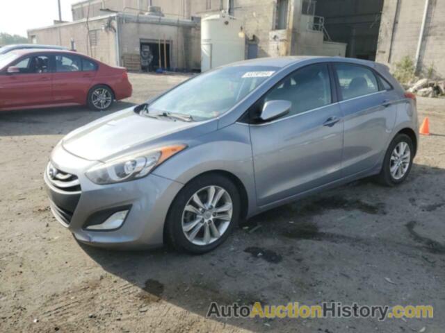 HYUNDAI ELANTRA, KMHD35LE7DU048327