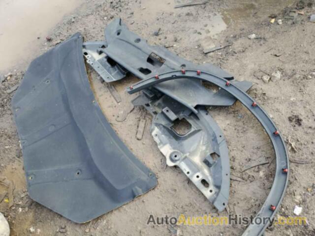 MITSUBISHI OUTLANDER ES, JA4AP3AW5JU024206