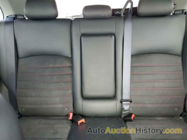 MITSUBISHI OUTLANDER ES, JA4AP3AW5JU024206