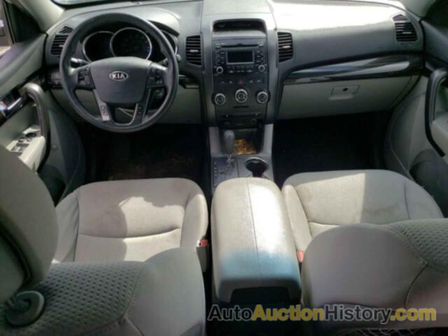 KIA SORENTO BASE, 5XYKTCA10BG056803