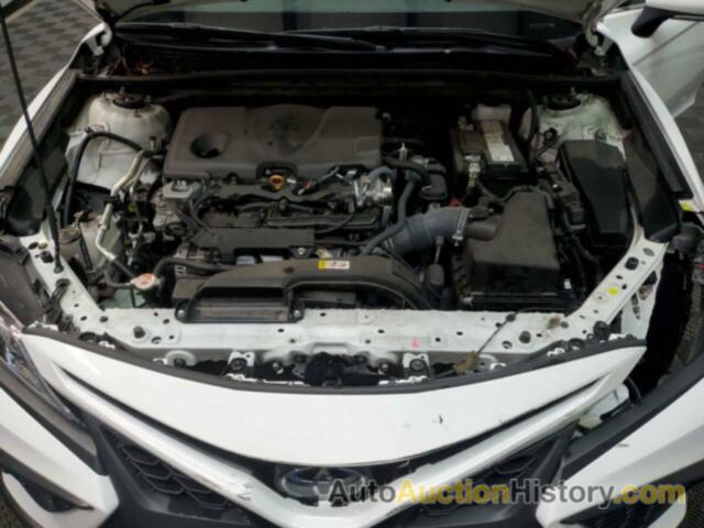 TOYOTA CAMRY SE, 4T1T11AK2NU039555