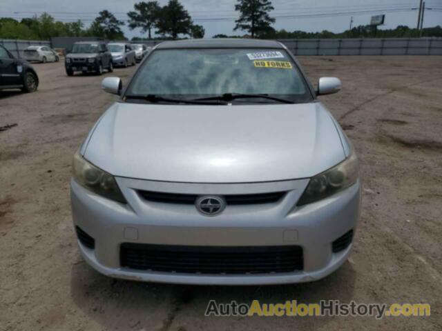 TOYOTA SCION, JTKJF5C7XD3066027