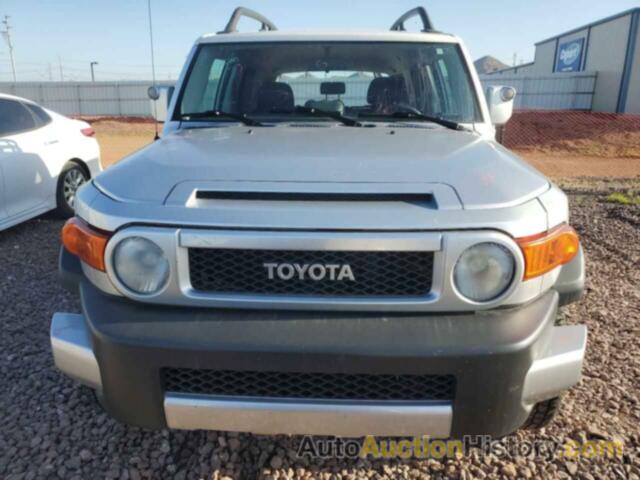 TOYOTA FJ CRUISER, JTEZU11F270017683