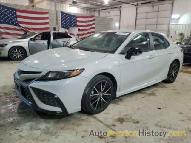 TOYOTA CAMRY SE, 4T1G11BK1NU049266