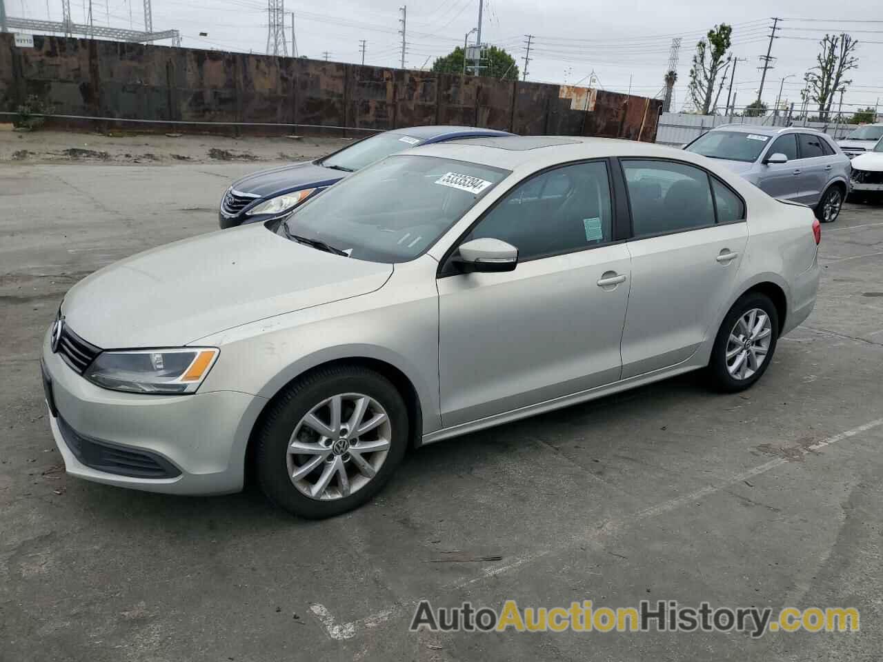 VOLKSWAGEN JETTA SE, 3VWDZ7AJ2BM379359