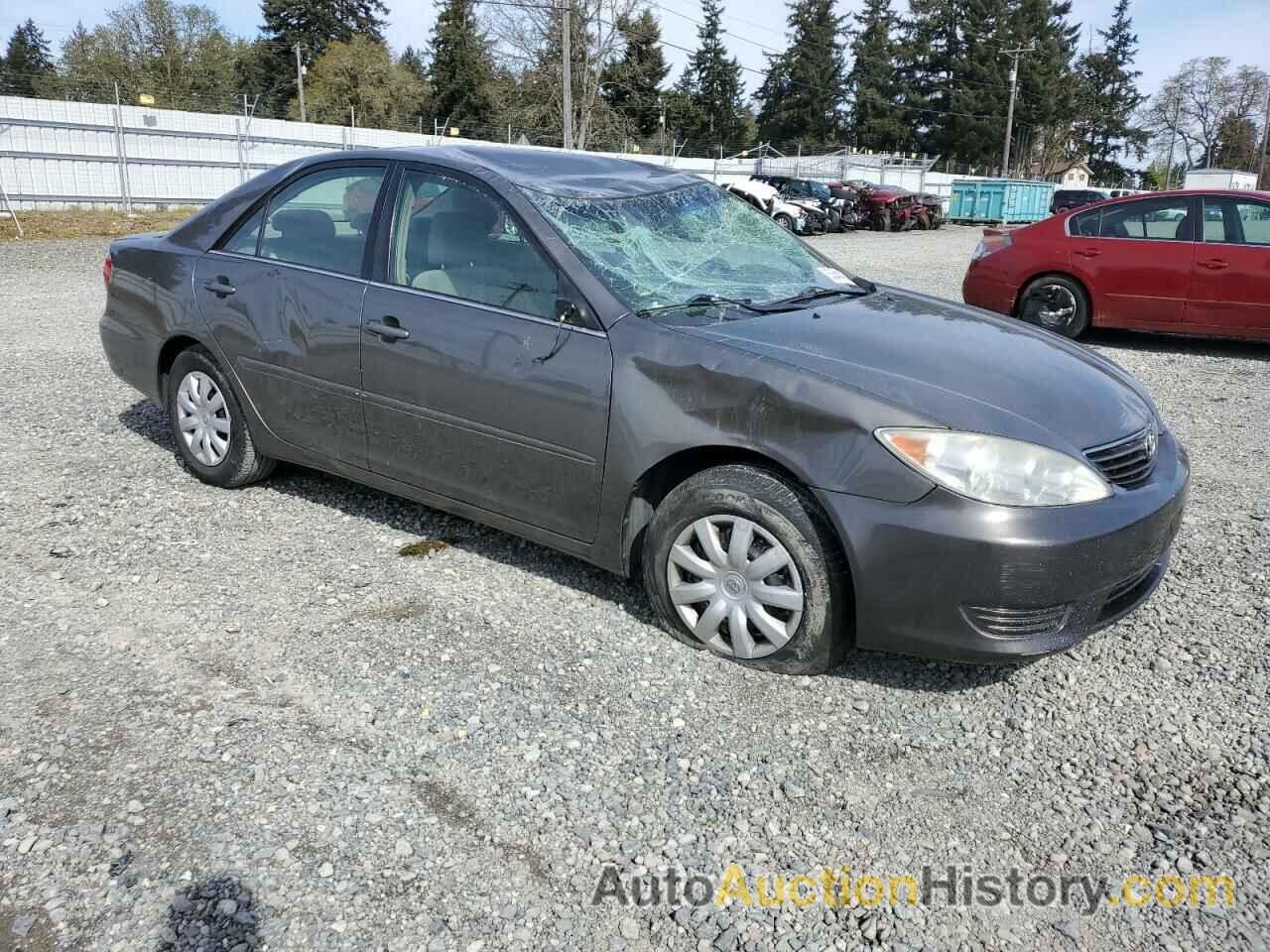 TOYOTA CAMRY LE, 4T1BE32K25U517614