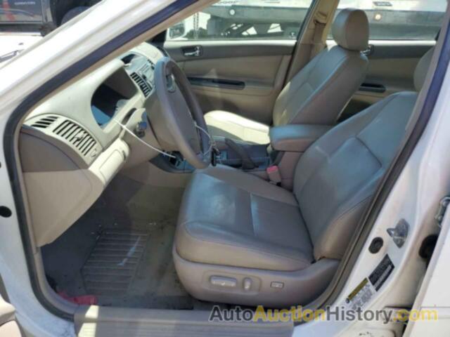 TOYOTA CAMRY LE, 4T1BE32K25U587601