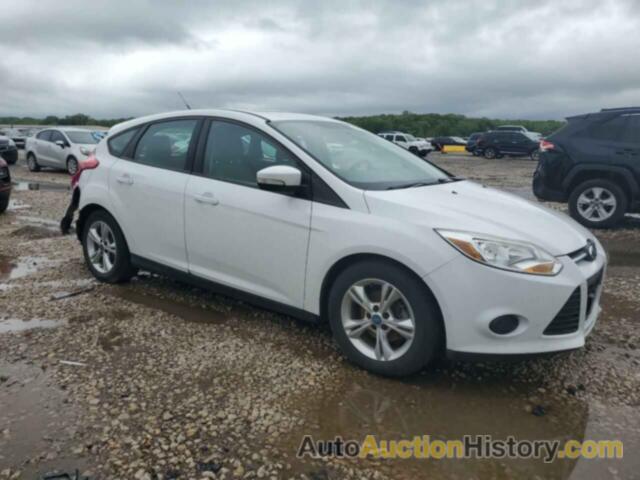 FORD FOCUS SE, 1FADP3K24DL204890