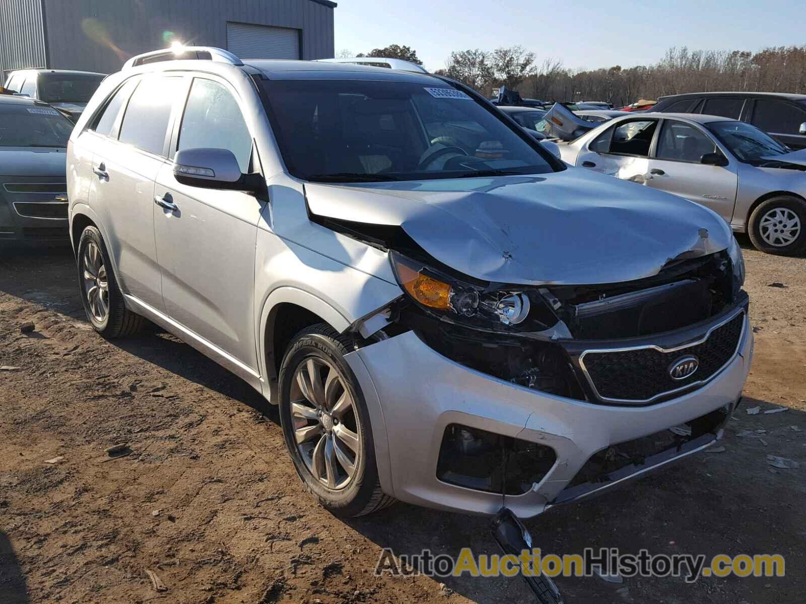 2013 KIA SORENTO SX, 5XYKW4A23DG412573