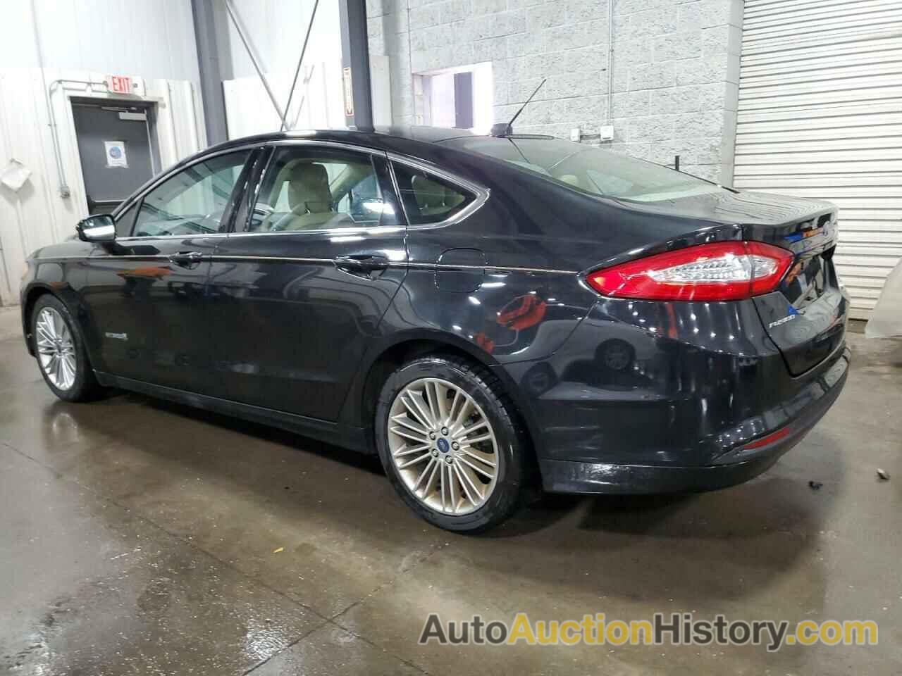 FORD FUSION SE HYBRID, 3FA6P0LU9DR325469