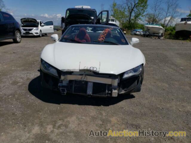 AUDI R8 5.2 QUATTRO, WUAVNAFG2CN000416