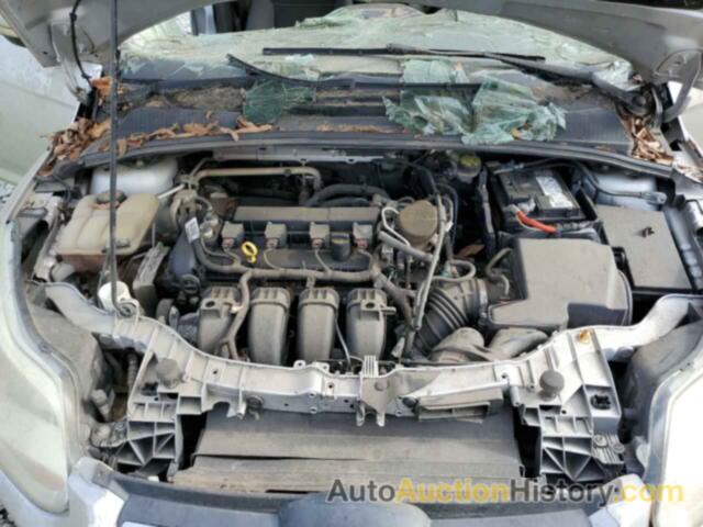 FORD FOCUS SE, 1FADP3F20EL445888