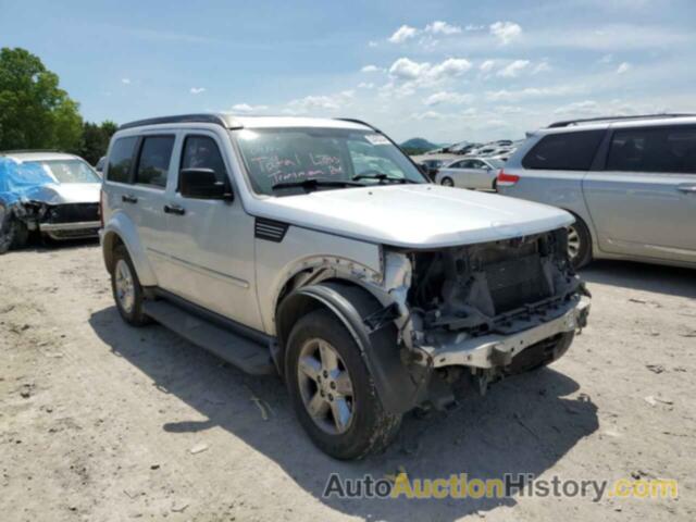 DODGE NITRO SLT, 1D8GU58KX7W552992