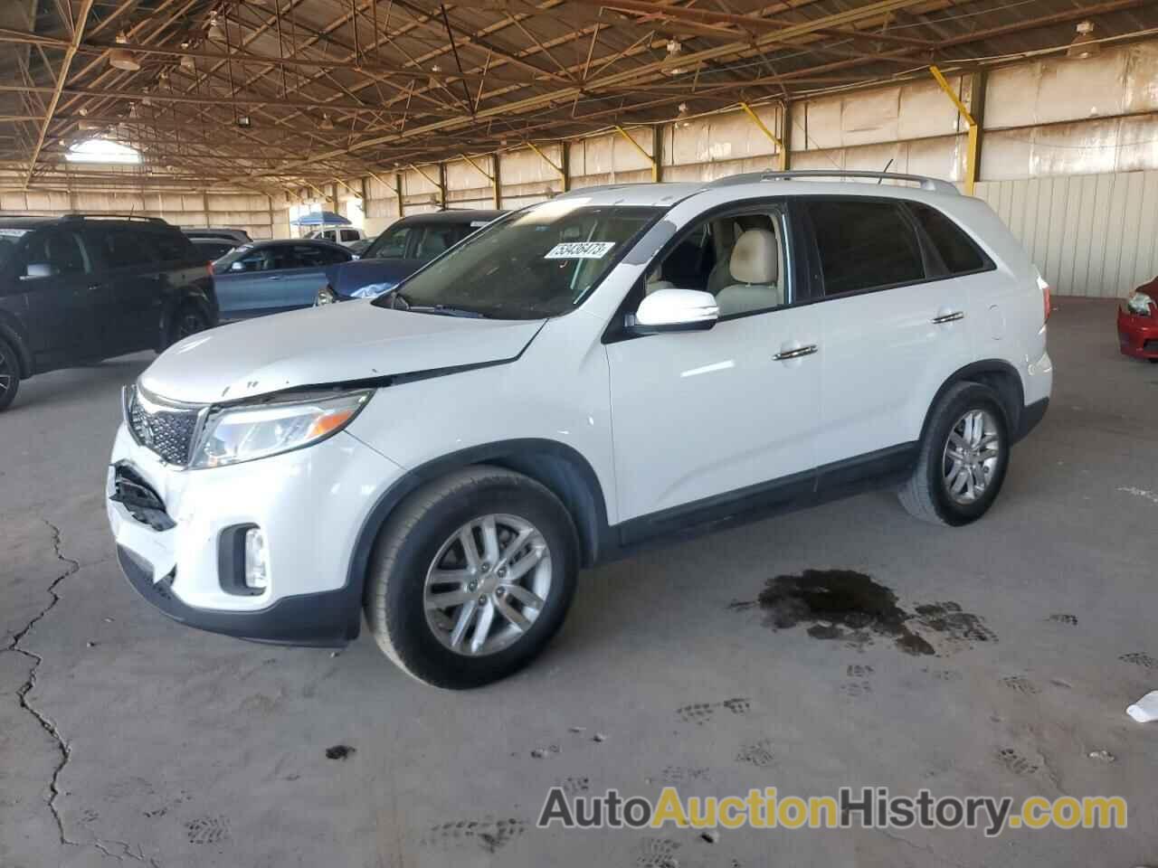 2015 KIA SORENTO LX, 5XYKT4A60FG595395