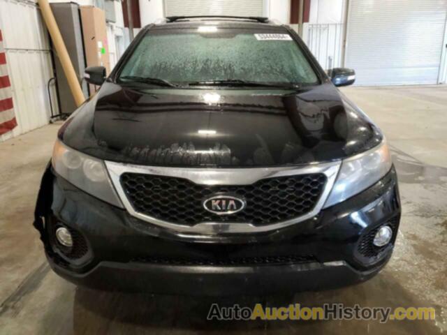 KIA SORENTO BASE, 5XYKTCA18BG179538